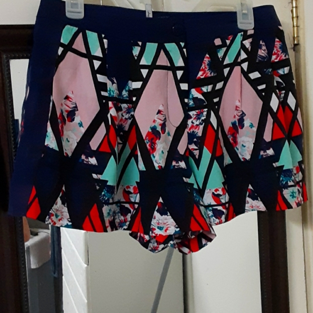 100 % polyester dress shorts